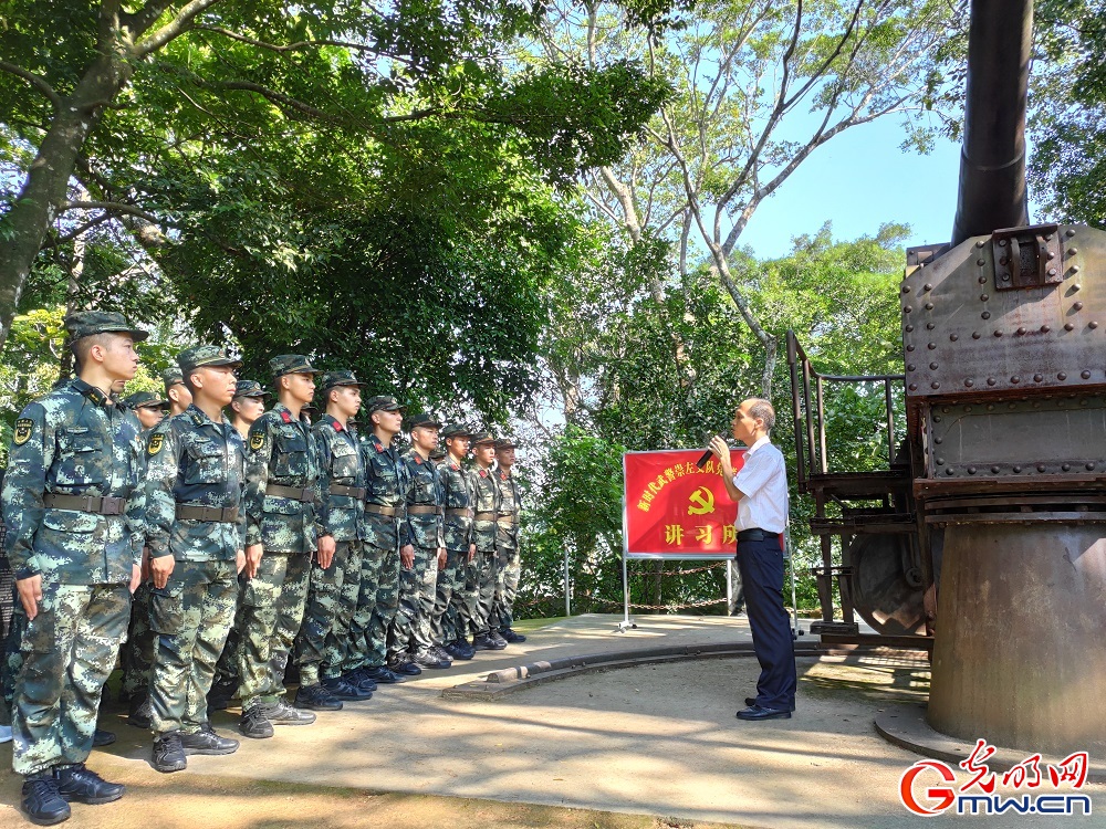 【祖国，请放心】武警凭祥中队：友谊关 木棉红 忠诚守卫南国门