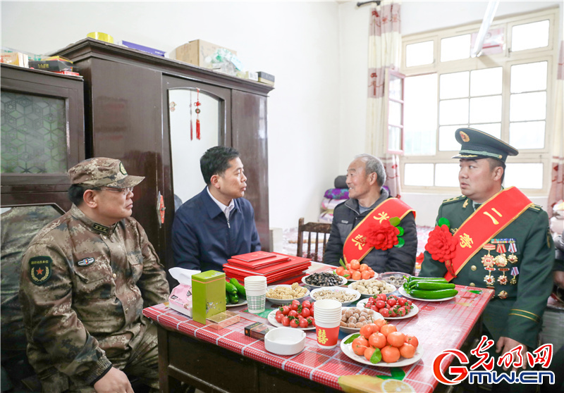 雪域高原建军功 荣誉时刻共分享——“中国武警十大忠诚卫士”王伟载誉返乡