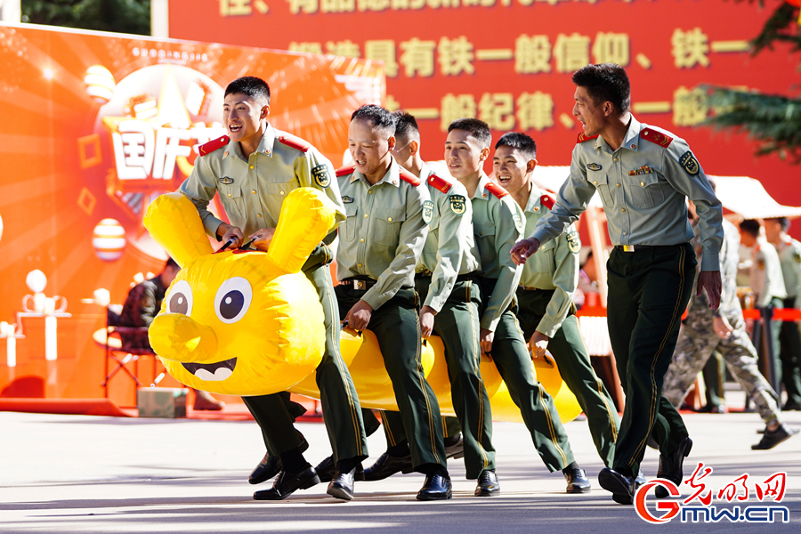 国庆期间 武警北京总队执勤第六支队开展多样文化活动