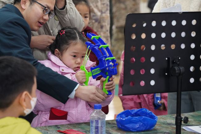 游园盛会迎新春 昂首阔步新征程 游园盛会迎新春 昂首阔步新征程