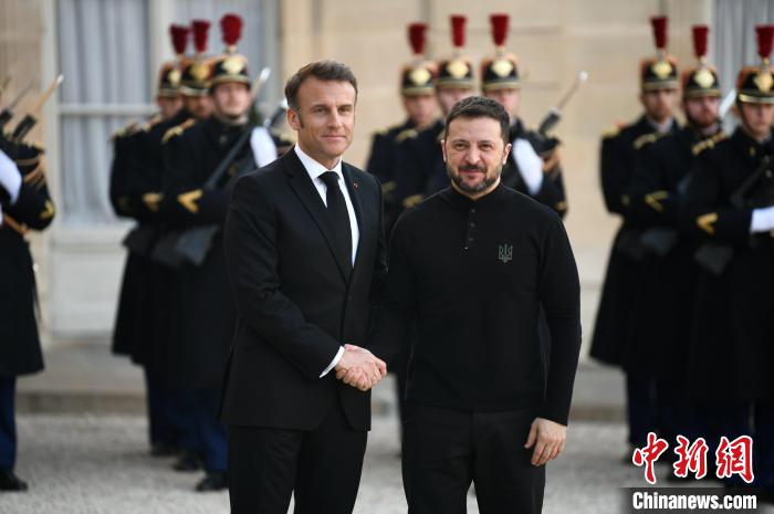 马克龙:法国将向乌克兰追加提供20亿欧元军事援助