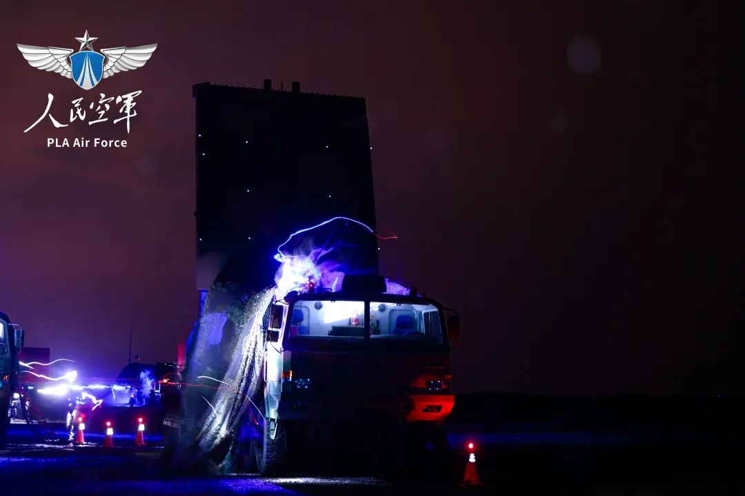 接令就走、进驻就打,“防空利箭”深夜高强度连续战斗 图片