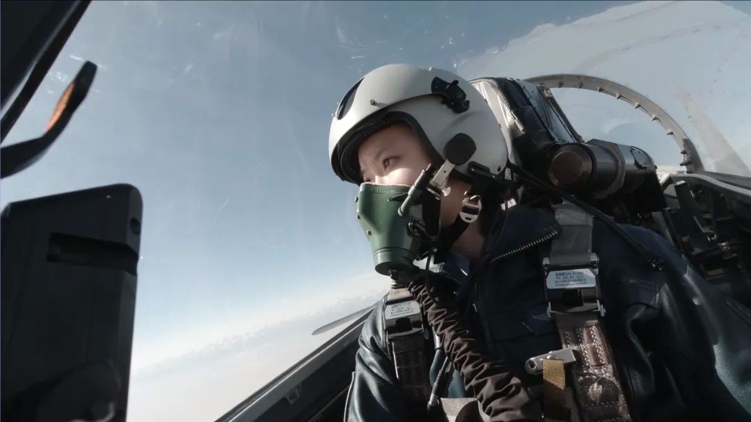 @刚刚高考完的女生们,开战机的机会来啦!