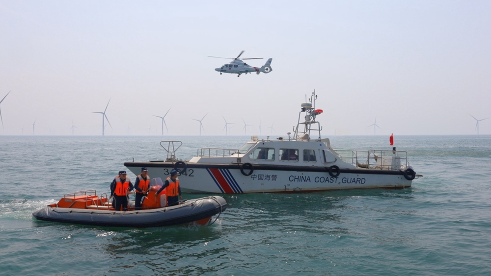 山东烟台海警局探索海空一体提升立体执法效能纪实 山东烟台海警局探索海空一体提升立体执法效能纪实