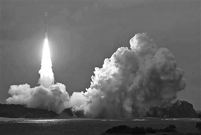 日本以“防御”为名进一步突破专守防卫原则 日本以“防御”为名进一步突破专守防卫原则