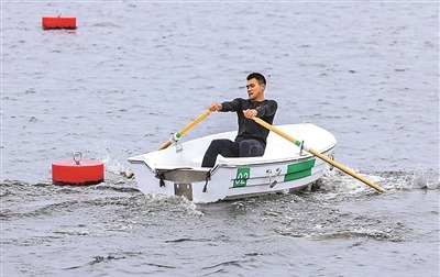 国际军体第54届海军五项世锦赛第二个比赛日 中国选手领跑男女积分榜 国际军体第54届海军五项世锦赛第二个比赛日 中国选手领跑男女积分榜