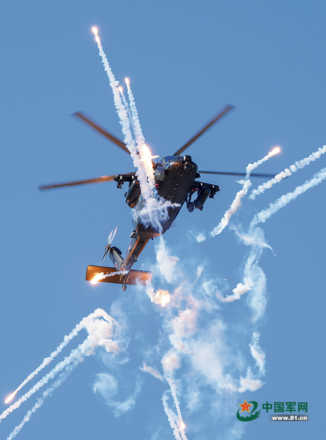 劲舞蓝天!第七届中国天津国际直升机博览会现场直击