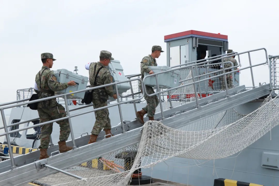 舰艇编队“遭袭”！直击后装综合保障演练现场