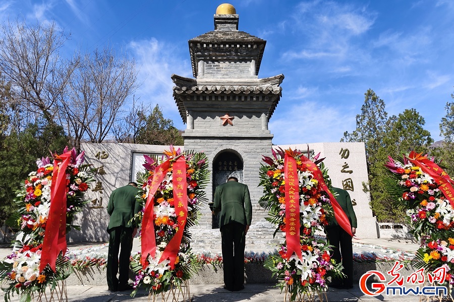 武警北京总队执勤第六支队开展“祭英烈 砺兵心”系列活动 武警北京总队执勤第六支队开展“祭英烈 砺兵心”系列活动