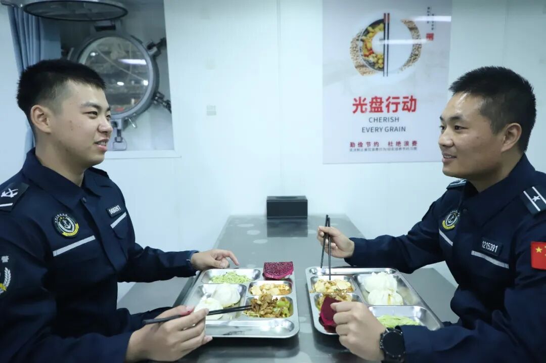 向海而兴 向心而行