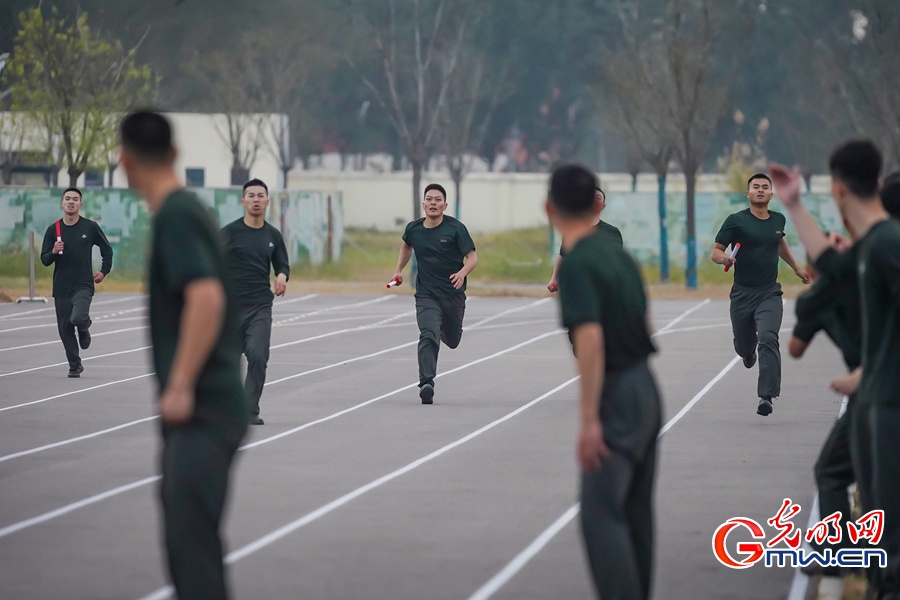 武警北京总队执勤第六支队举办第三届“砺精兵 创纪录”军事体育运动会