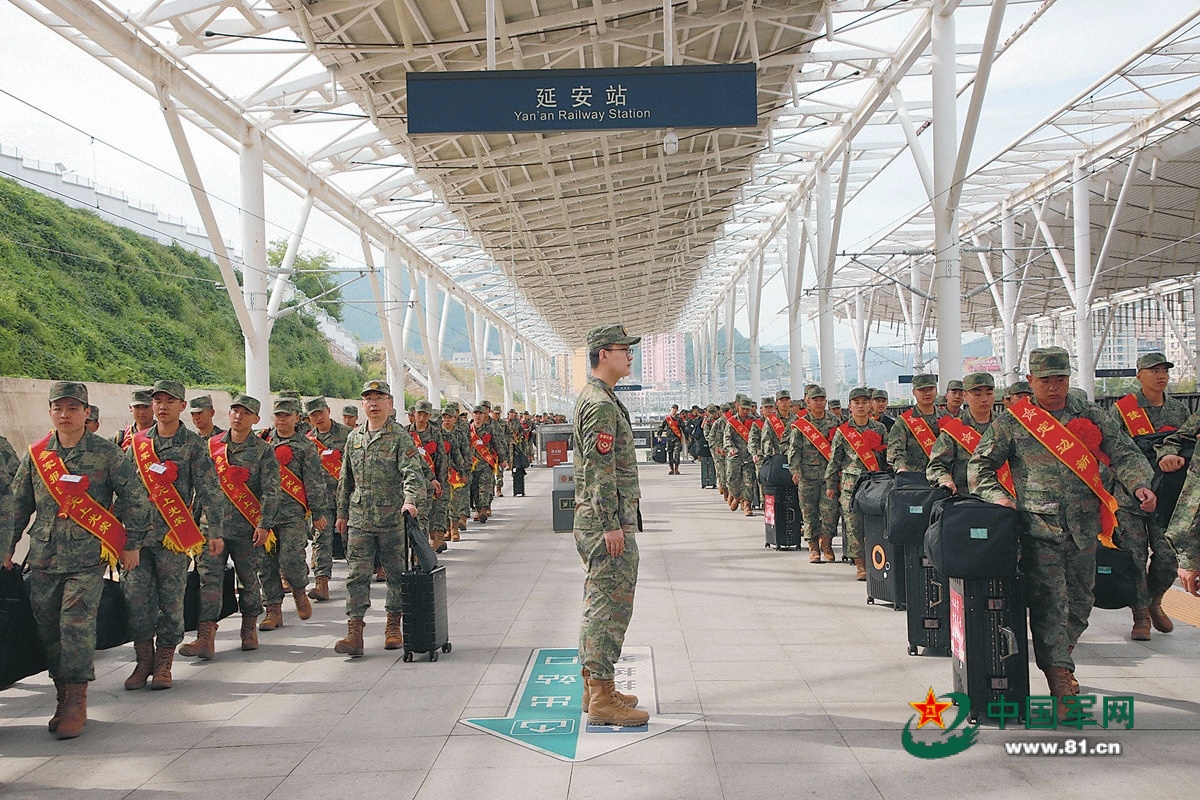 2026年秋季新兵运输:联合投送,千里边关一日达