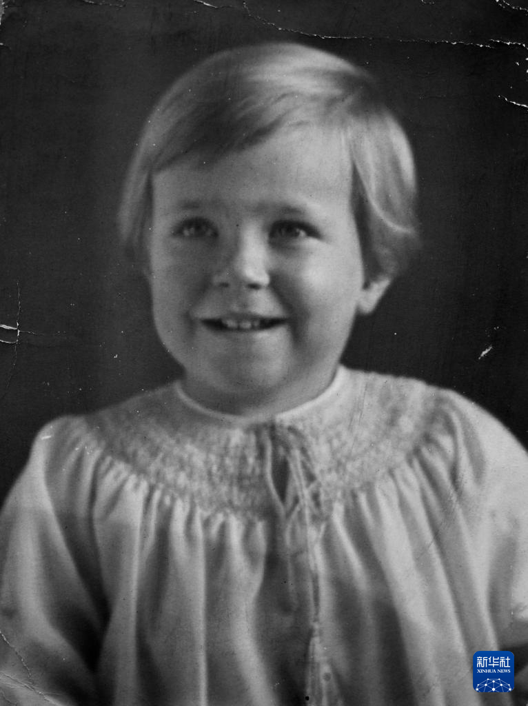 寻找照片中的TA·抗战胜利80周年丨龙华集中营幸存者白丽诗：在伤痕之上播种和平