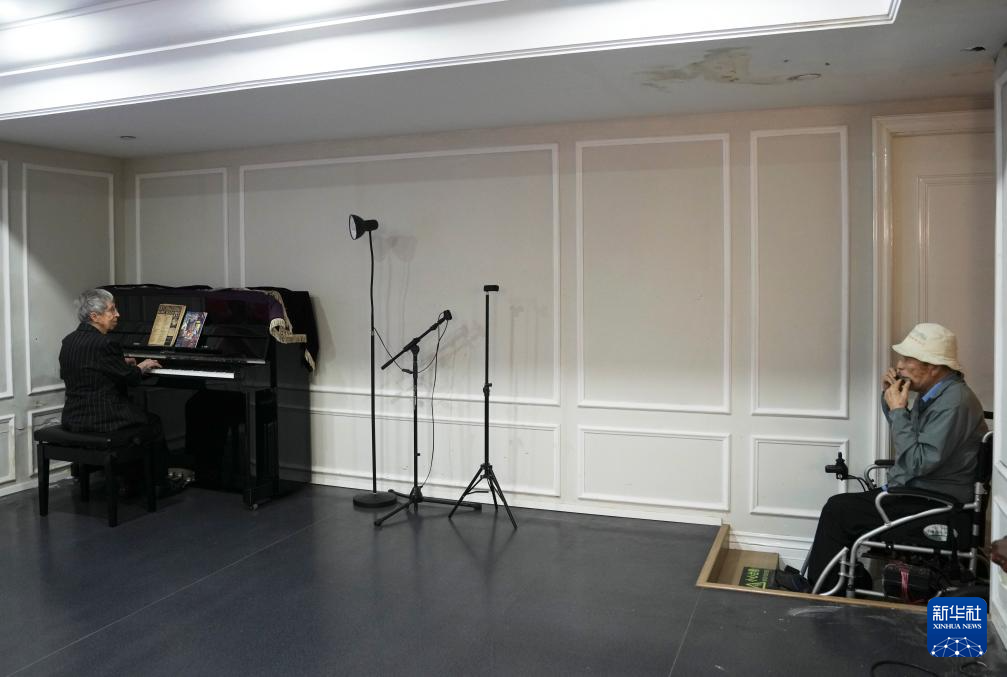 寻找照片中的TA·抗战胜利80周年丨龙华集中营幸存者白丽诗：在伤痕之上播种和平