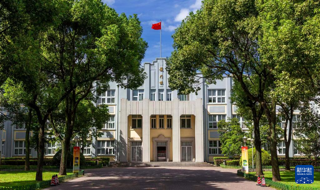 寻找照片中的TA·抗战胜利80周年丨龙华集中营幸存者白丽诗：在伤痕之上播种和平