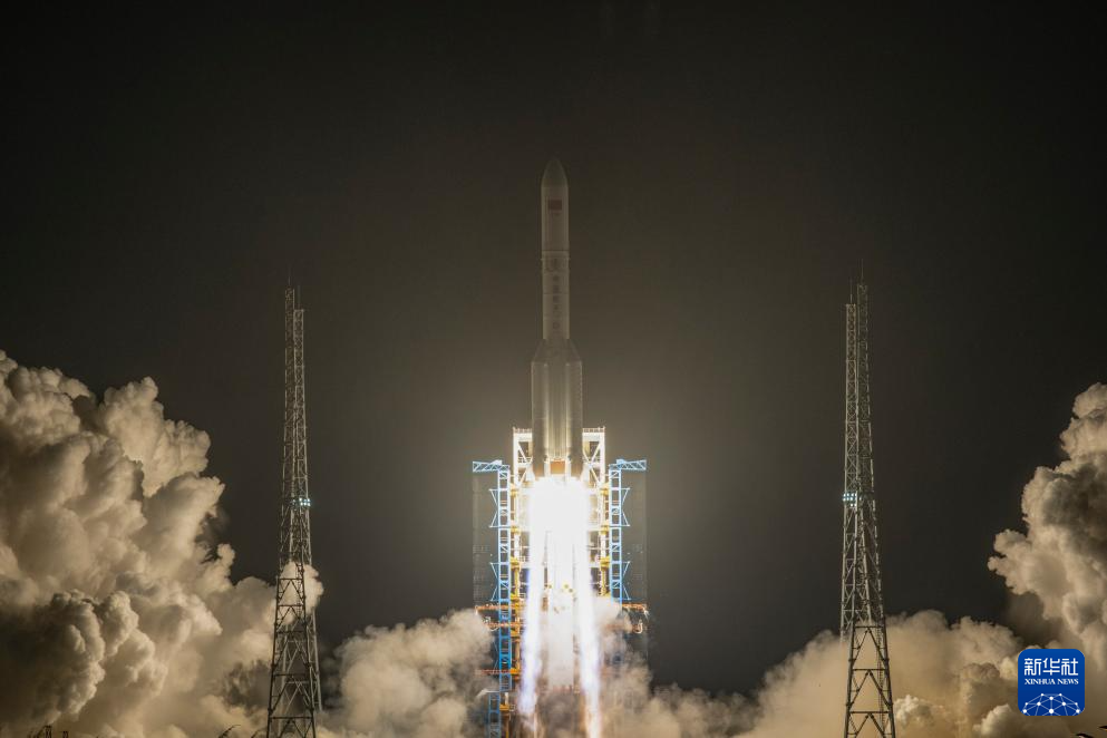 我国成功发射通信技术试验卫星二十号