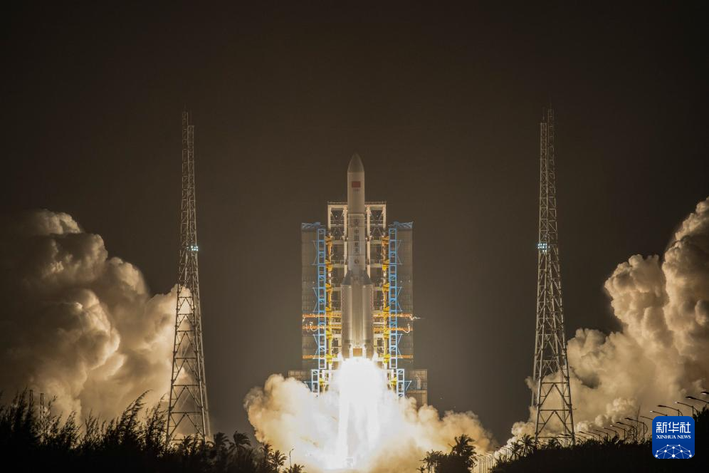 我国成功发射通信技术试验卫星二十号