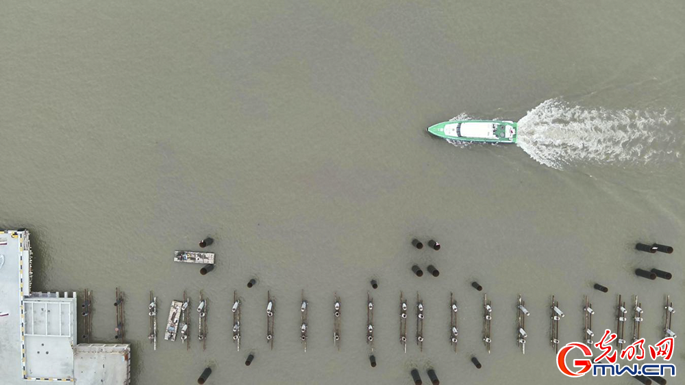 上海海警局:科技赋能立体管海 海域综合治理效能持续提升 上海海警局:科技赋能立体管海 海域综合治理效能持续提升